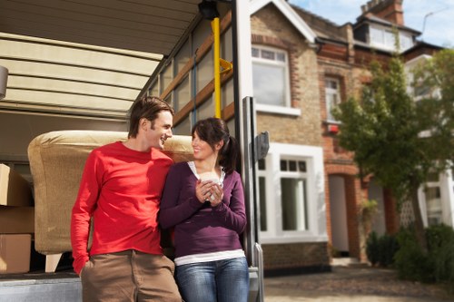 Residential moving support for flats and family homes in Wandsworth